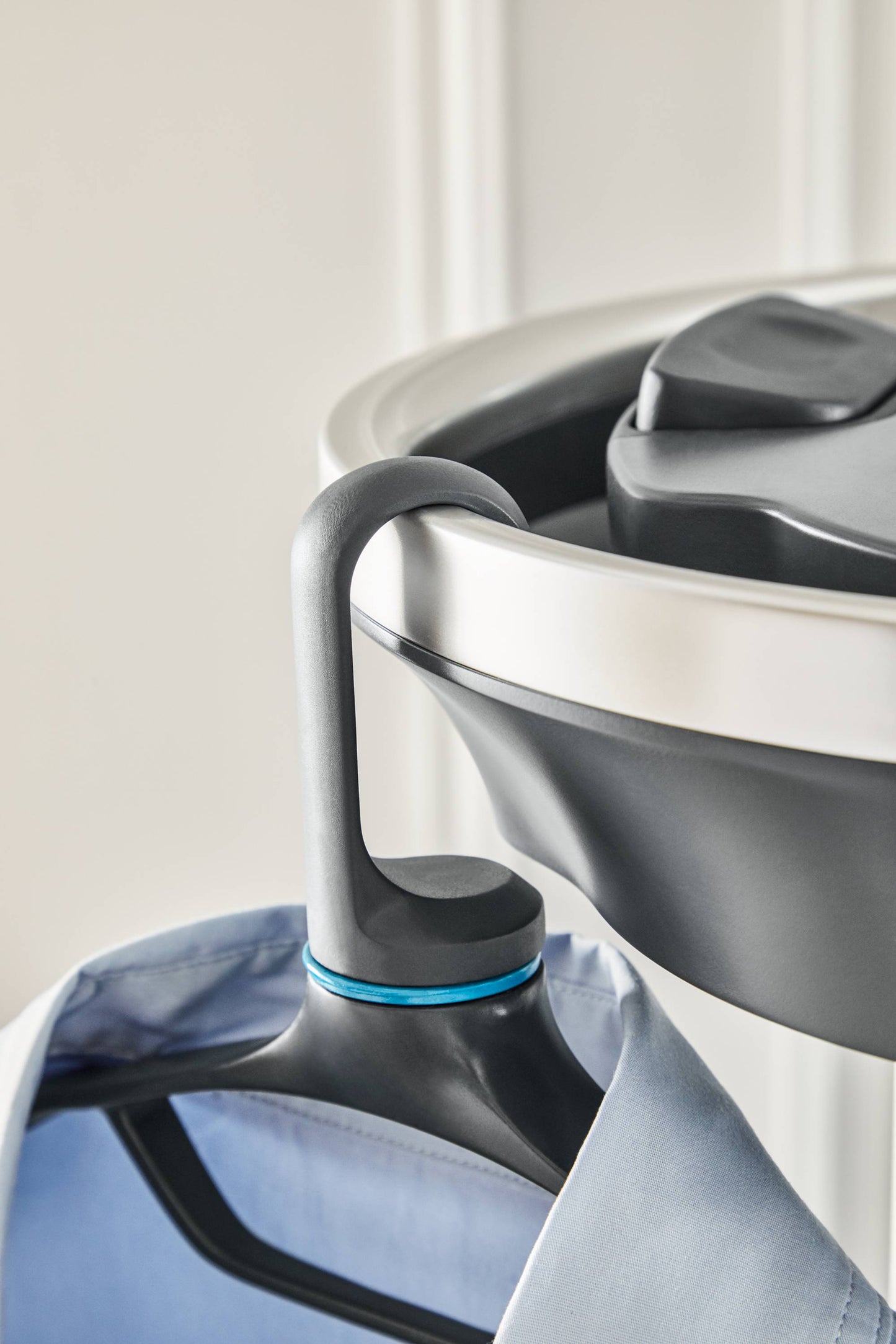Défroisseur Automatique - Soin du Linge & Désinfection à la Vapeur